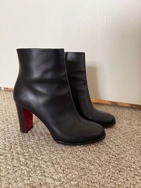 Christian Louboutin Black Leather Ankle Boots - Booties 39.5